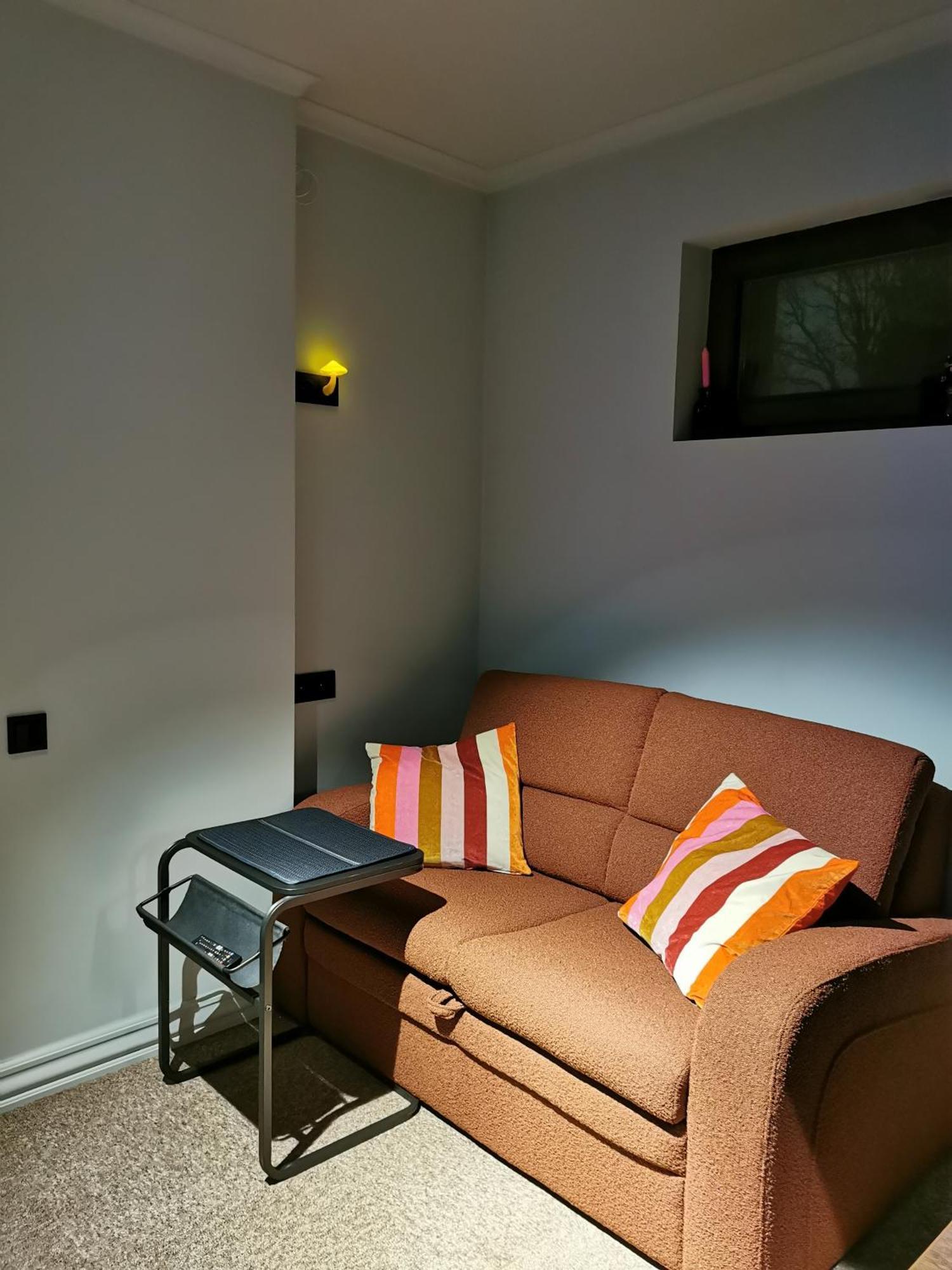 Homestay R9 *